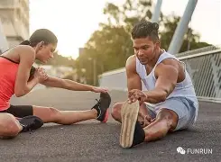 开云中国平台 -热身赛巅峰对决！漠南独角兽队失利中原鲨队队，棒球赛场再起波澜；节奏掌控在手(篮球赛巅峰对决)
