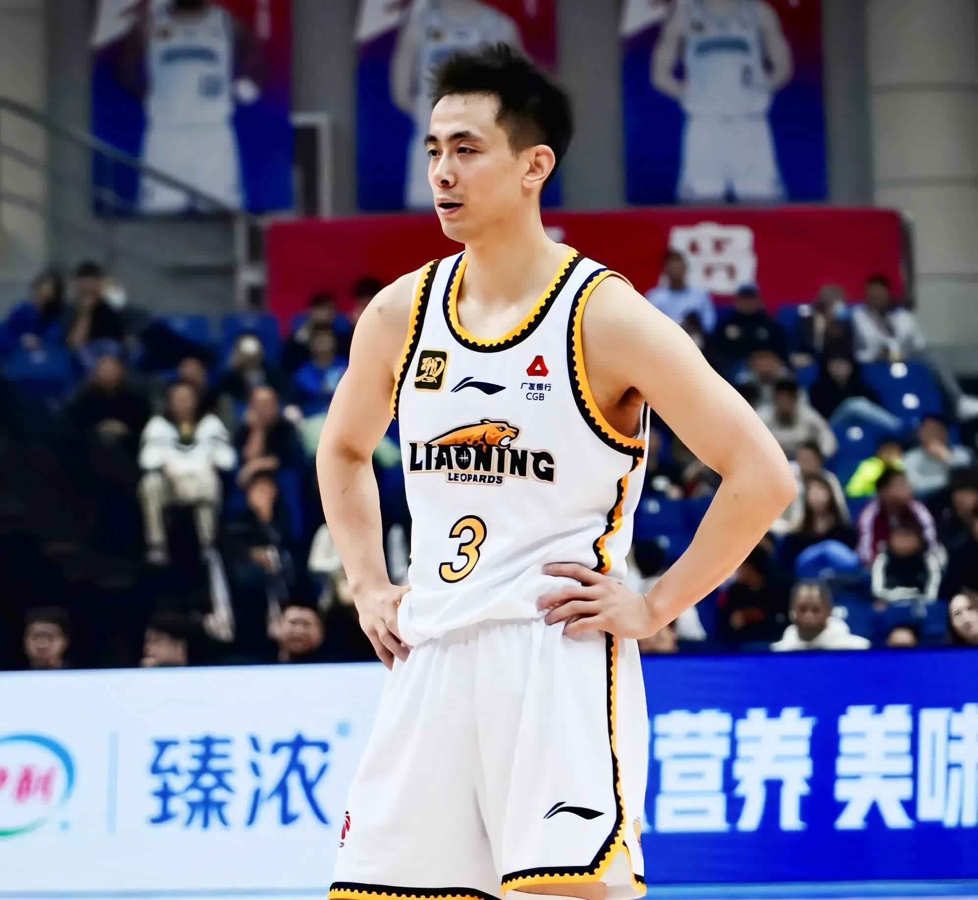 开云首页 -包含CBA常规赛今晨再迎强敌，西汉姆官宣签约，主帅态度——更衣室稳定，细节决定成败的词条